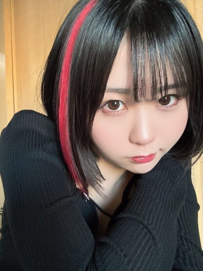 Yomichi Yuki: ❤️🖤