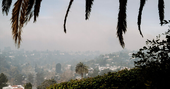 Billy Crystal, Paris Hilton and More Celebrities Lose Homes in California Fires
