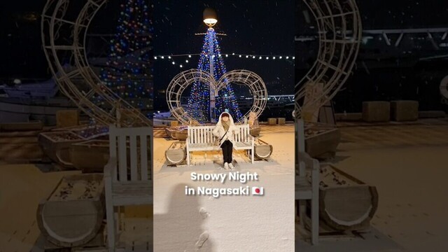 Snowy Night in Nagasaki! ❄️ #japan