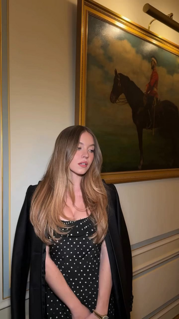 Before the Miu Miu Dinner in Paris - Instagram 3/11/25