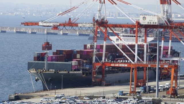 Bank of Japan survey says big manufacturers gloomier as Trump tariffs loom