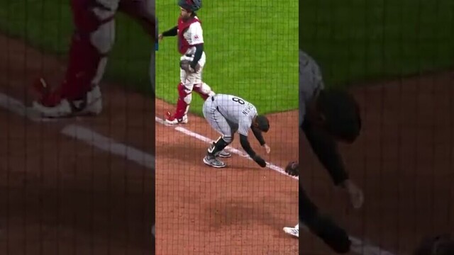 Nobody finds ways to lose like the Chicago White Sox 🤭 #shorts