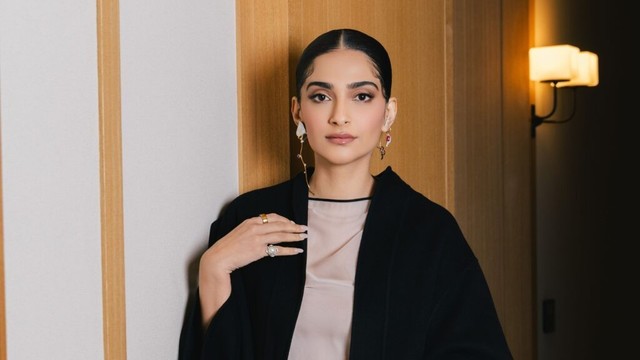 “It’s A Place Where Memories Are Made”: Sonam Kapoor Returned To Kyoto For Dior’s Pre-Fall 2025 Show