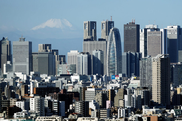 Japan’s Big Non-Life Insurers Plan to Sell Cross Shareholdings