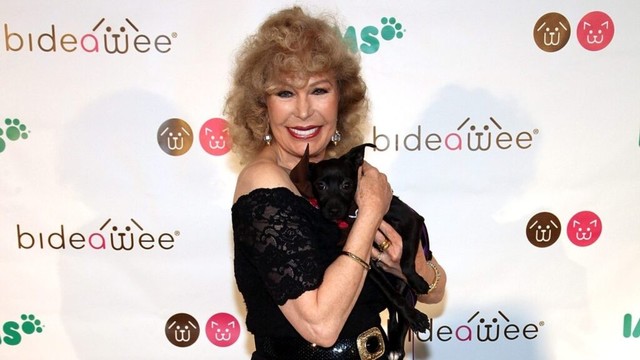 Loretta Swit Death: ‘MASH’ Stars Pay Tribute