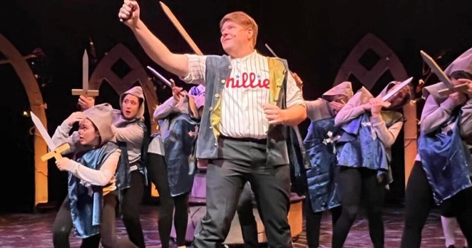 Lifelong Phillies fan in need of kidney transplant making pitch to Philadelphia to help save his life