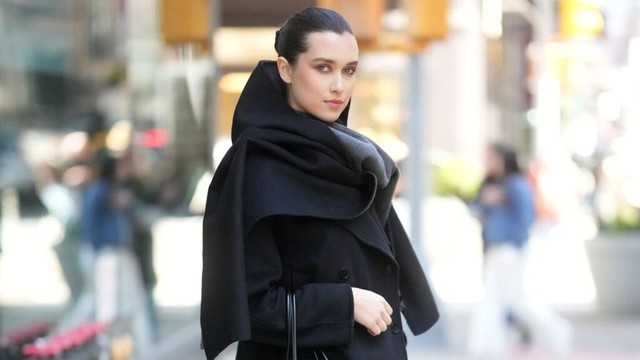 I Just Got Back From Tokyo And Everyone Was Wearing This One Trainer Trend