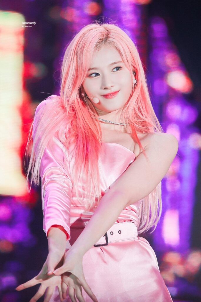 191004 Sana