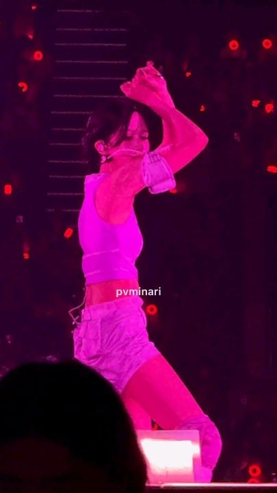 Battitude Mina is deadly 🔥